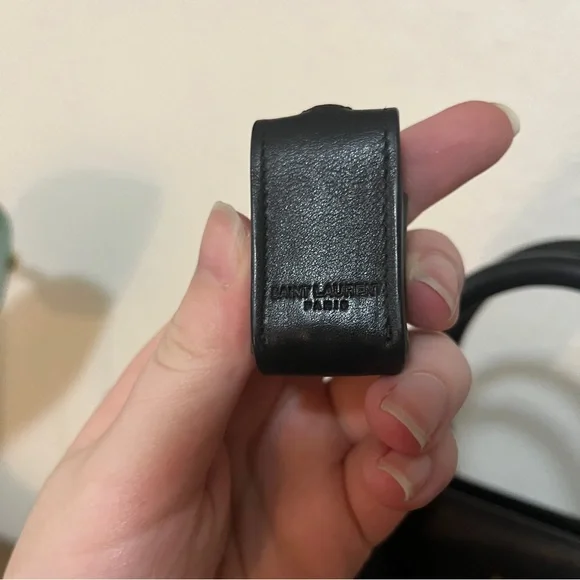 Saint Laurent Sac De Jour Small Black with Gold Hardware - Picture 14 of 16